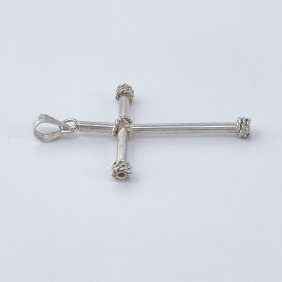 Vintage Sterling Silver 925 Rope Wrapped Cross Pendant - Picture 3 of 7
